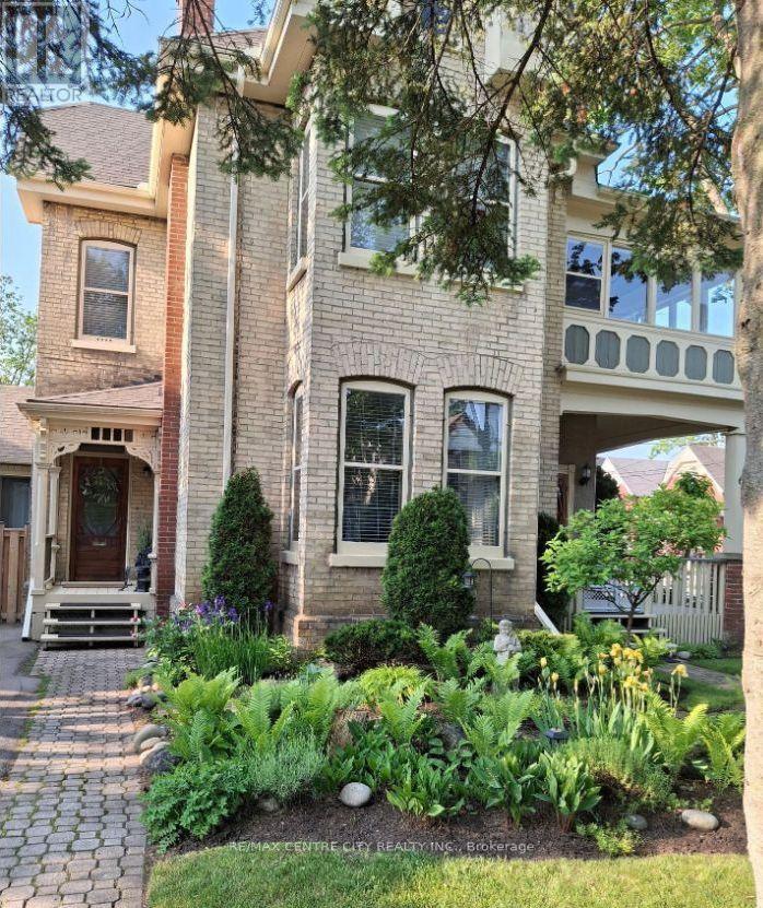 65 Bruce Street, London South (South F), Ontario  N6C 1G7 - Photo 6 - X12489824