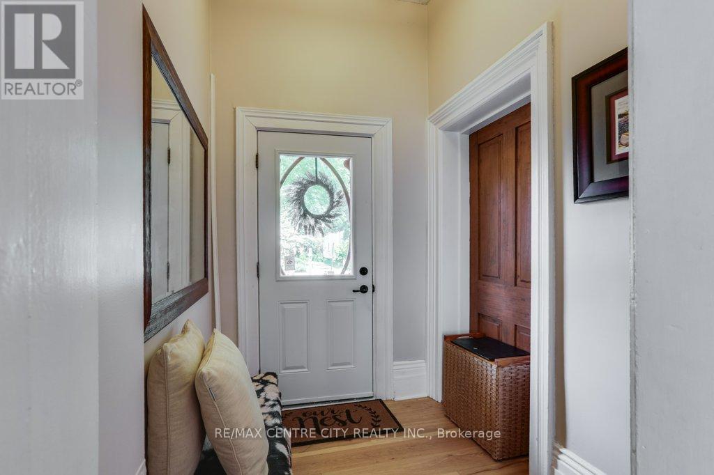 65 Bruce Street, London South (South F), Ontario  N6C 1G7 - Photo 9 - X12489824