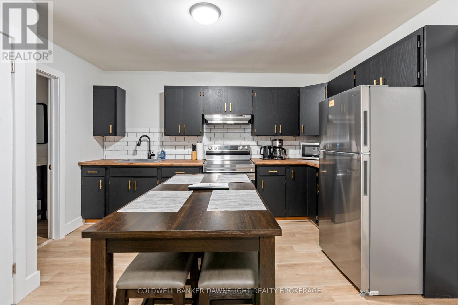 2 - 383 Main Street S, South Huron, Ontario  N0M 1S6 - Photo 3 - X12489930