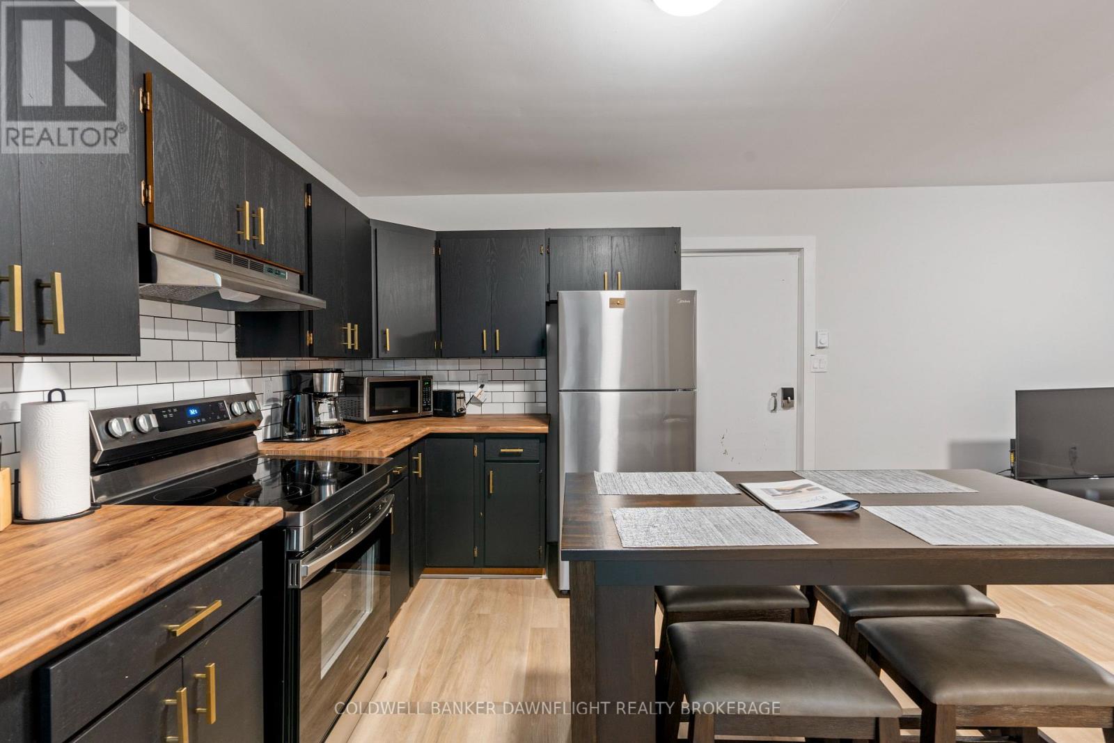 2 - 383 Main Street S, South Huron, Ontario  N0M 1S6 - Photo 4 - X12489930