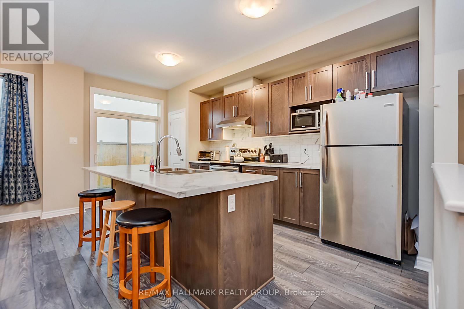 271 Mountain Sorrel Way, Ottawa, Ontario  K4A 1H6 - Photo 11 - X12489928