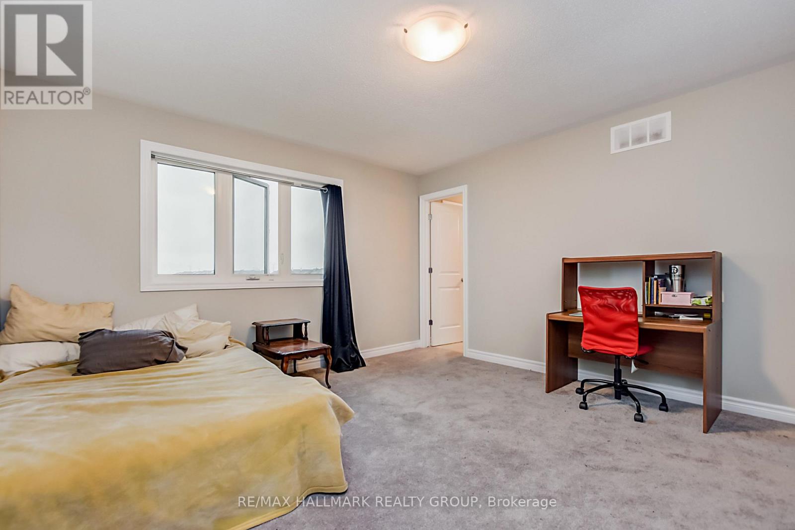 271 Mountain Sorrel Way, Ottawa, Ontario  K4A 1H6 - Photo 16 - X12489928