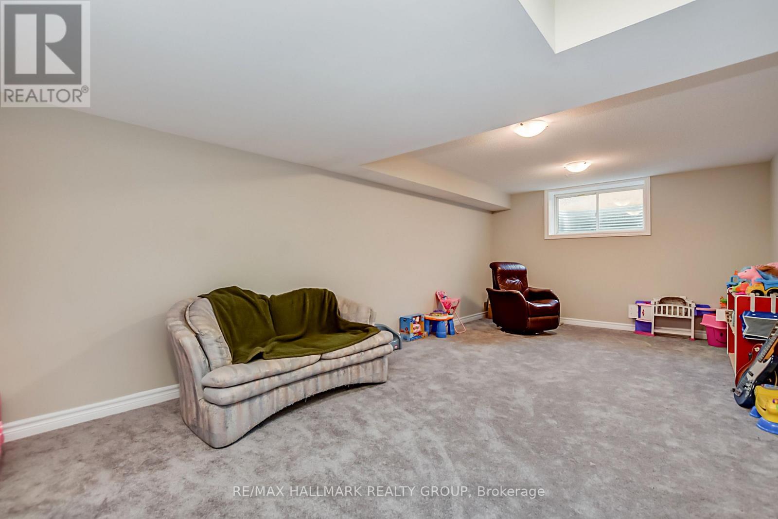 271 Mountain Sorrel Way, Ottawa, Ontario  K4A 1H6 - Photo 22 - X12489928