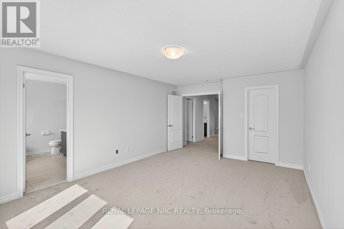 49 Huntsworth Avenue, Thorold, Ontario  L2V 0N2 - Photo 14 - X12489748