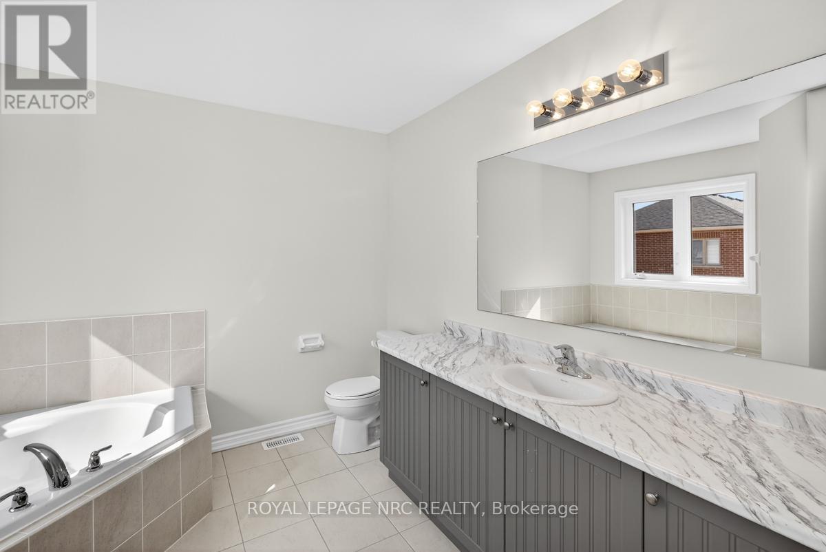 49 Huntsworth Avenue, Thorold, Ontario  L2V 0N2 - Photo 15 - X12489748