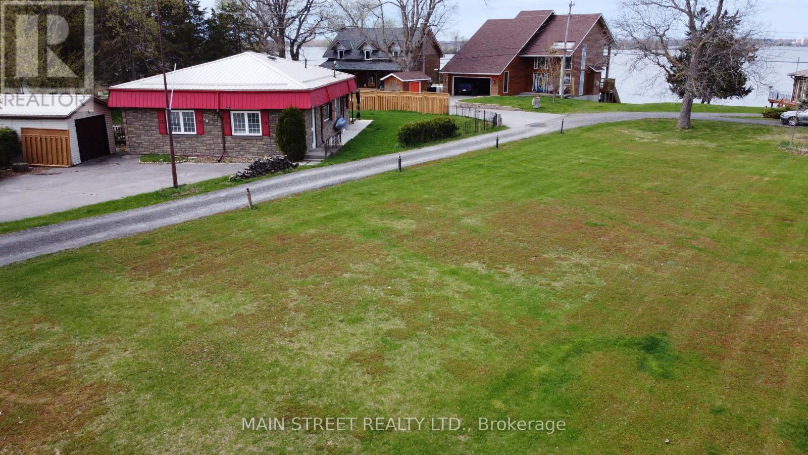 35 Peats Point Road, Prince Edward County, Ontario  K8N 4Z7 - Photo 27 - X12489580