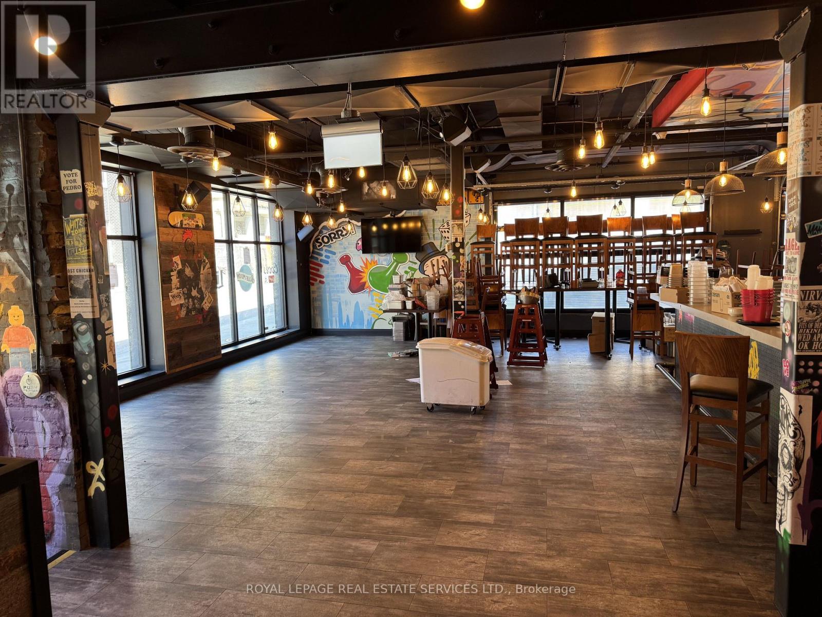 1 Queen Street N, Kitchener, Ontario  N2H 2G7 - Photo 6 - X12489586