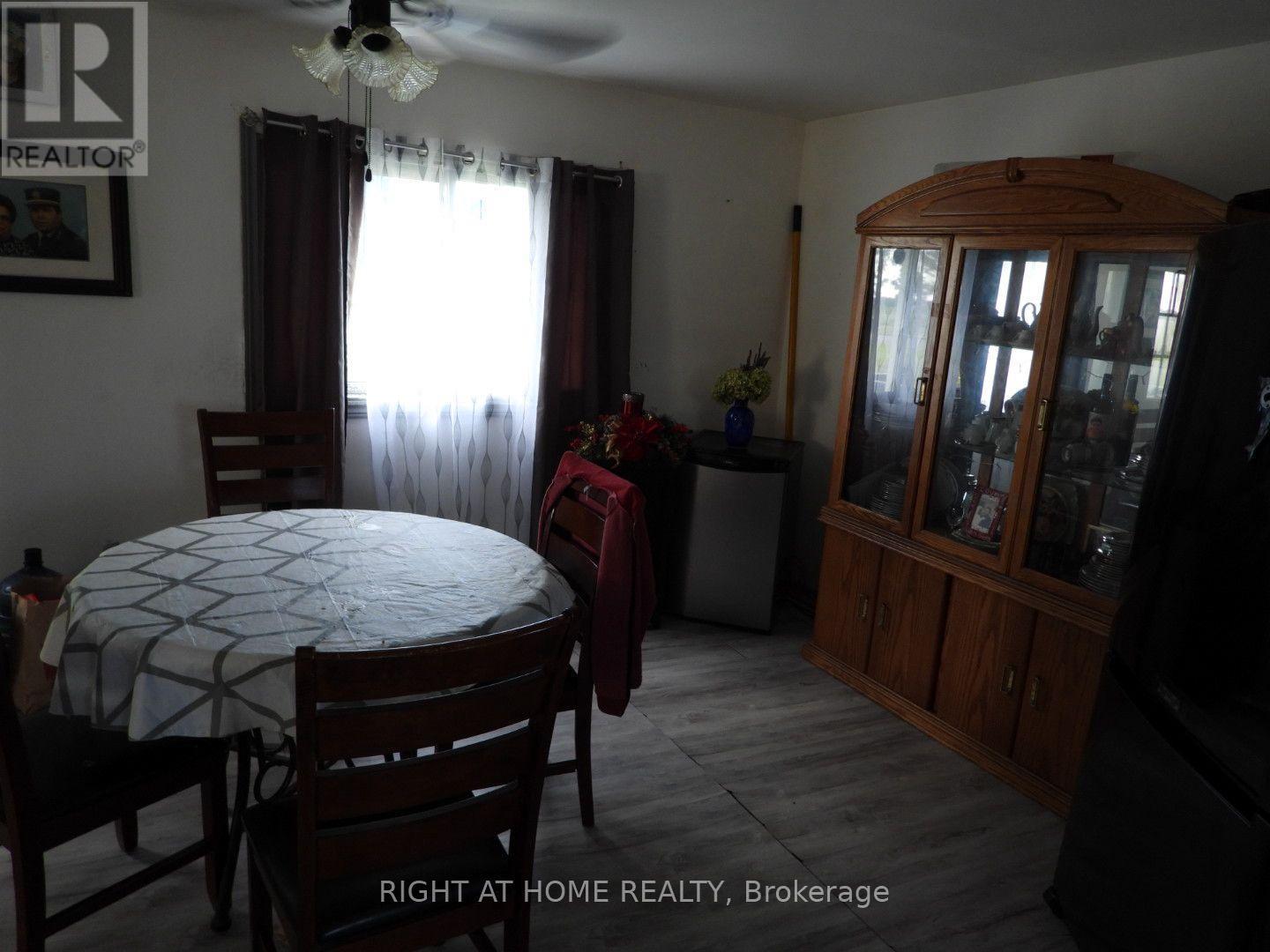 665 Port Maitland Road, Haldimand, Ontario  N1A 2W6 - Photo 15 - X12489702