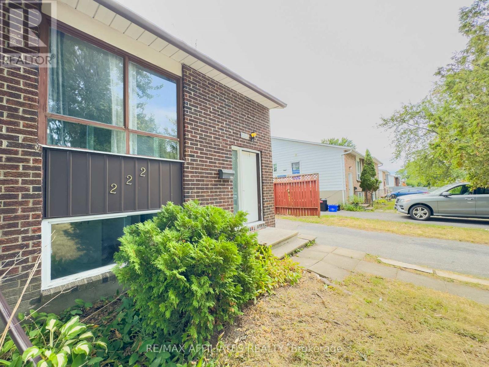 Lower - 222 Castlefrank Road, Ottawa, Ontario  K2L 1T5 - Photo 2 - X12381910