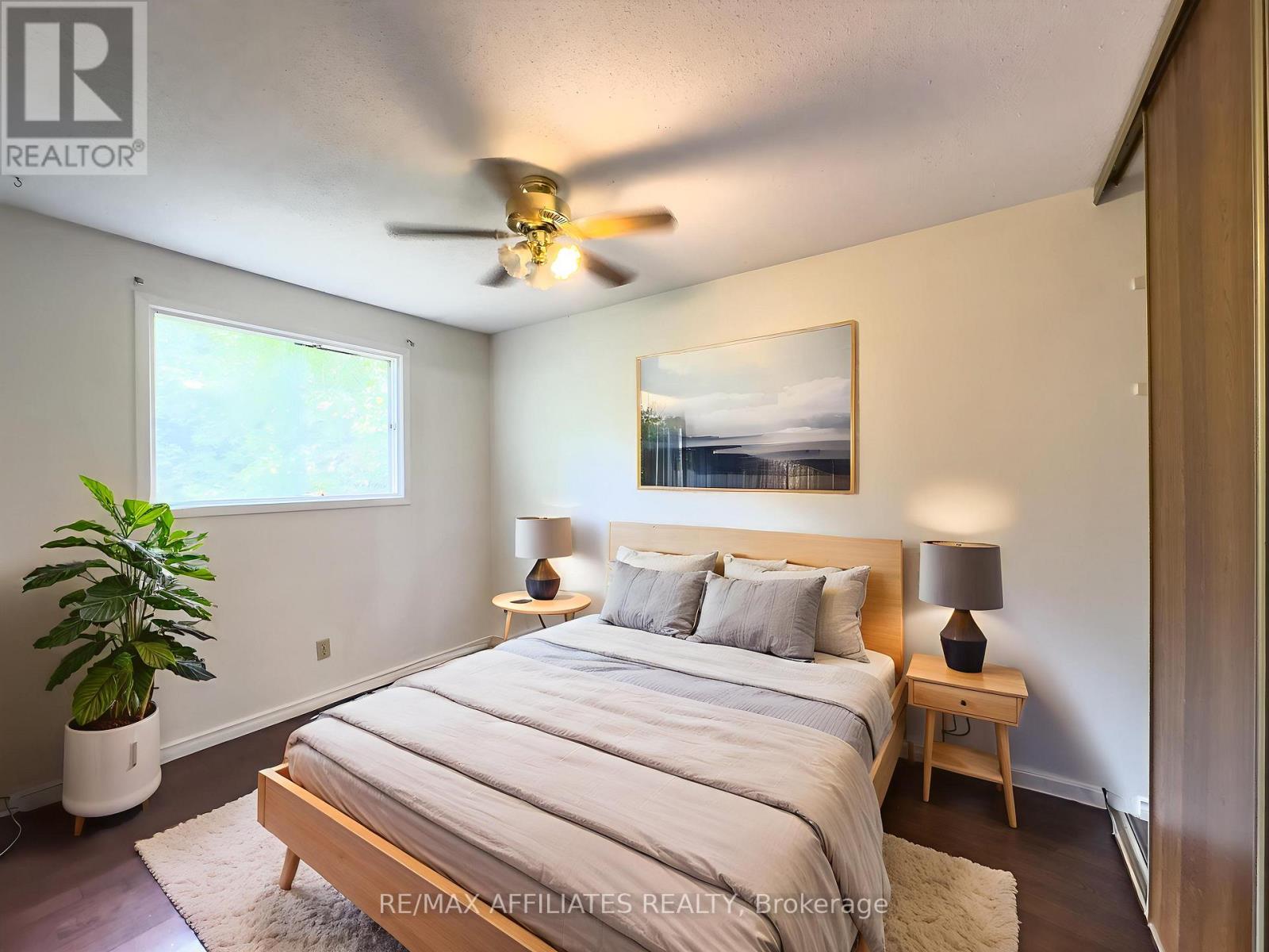 Upper - 222 Castlefrank Road, Ottawa, Ontario  K2L 1T5 - Photo 13 - X12381912