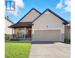 313 BOBOLINK RIDGE N, Ottawa, Ontario