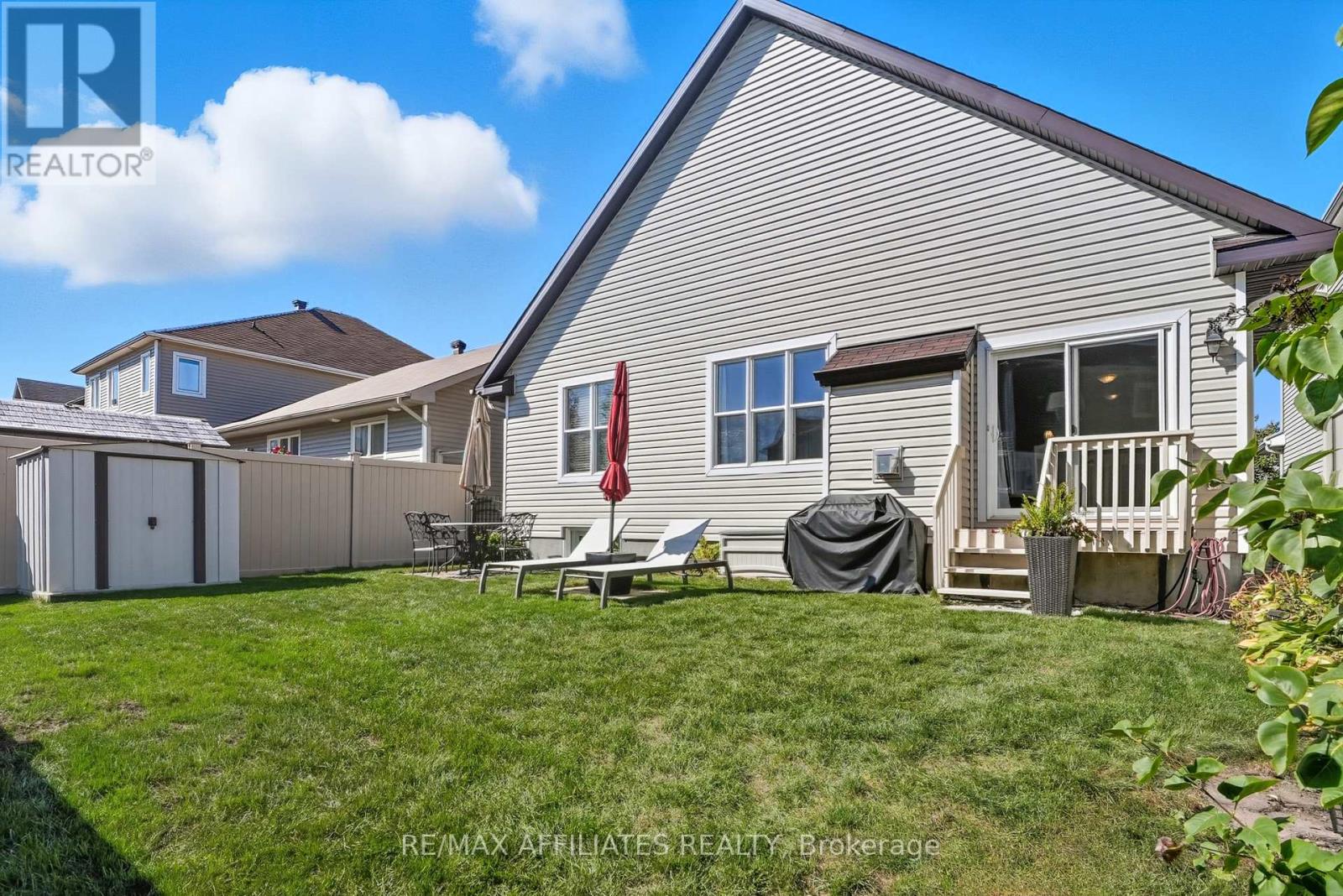 313 Bobolink Ridge N, Ottawa, Ontario  K2V 0B1 - Photo 32 - X12443518