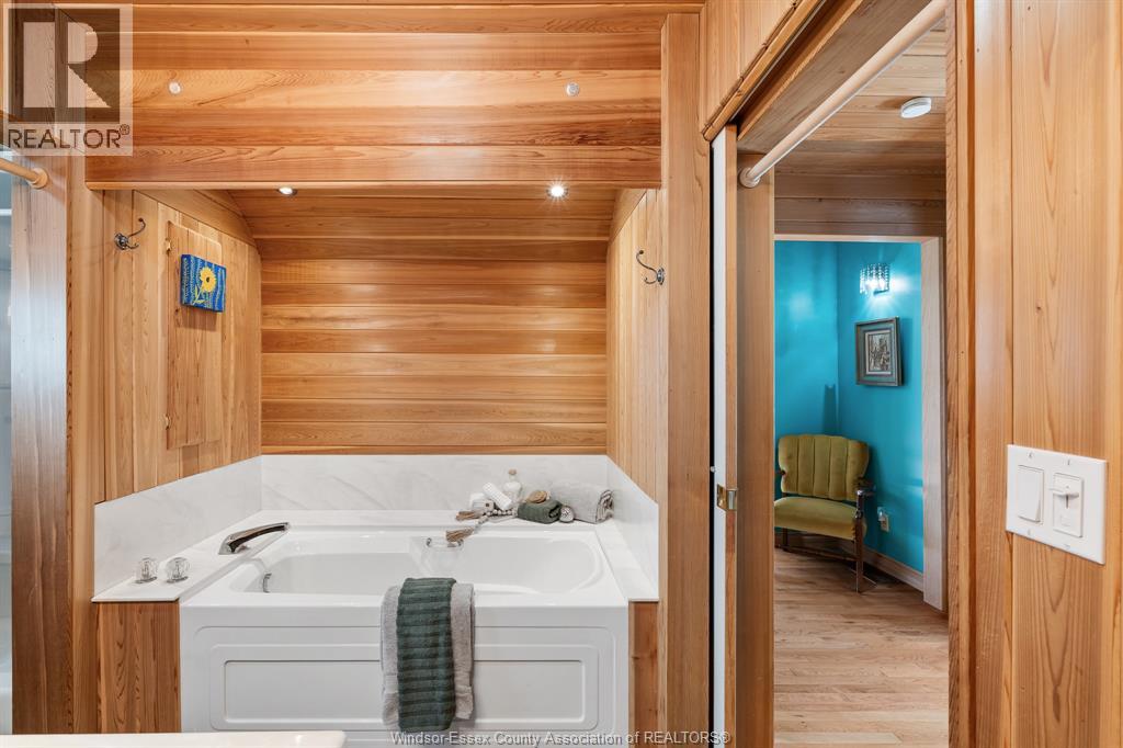 102 Robson Road, Leamington, Ontario  N8H 5P3 - Photo 25 - 25026794