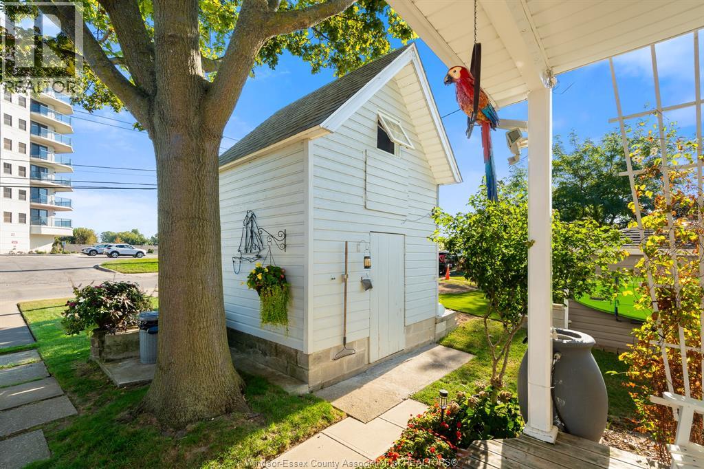 102 Robson Road, Leamington, Ontario  N8H 5P3 - Photo 6 - 25026794