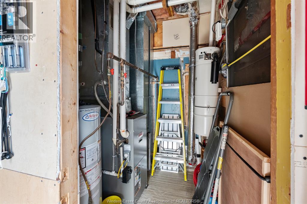 102 Robson Road, Leamington, Ontario  N8H 5P3 - Photo 43 - 25026794