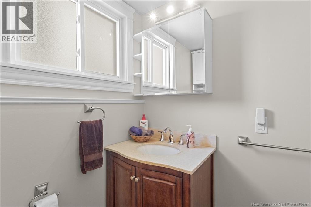 32 Linden Crescent, Fredericton, New Brunswick  E3A 4Z9 - Photo 32 - NB129384