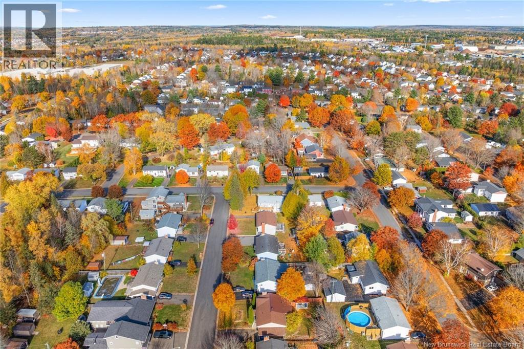 32 Linden Crescent, Fredericton, New Brunswick  E3A 4Z9 - Photo 49 - NB129384