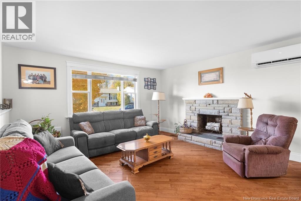 32 Linden Crescent, Fredericton, New Brunswick  E3A 4Z9 - Photo 7 - NB129384