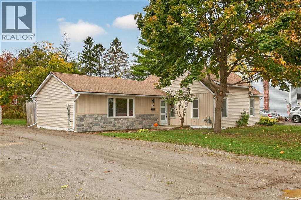 436 West Street, Dunnville, Ontario  N1A 2V3 - Photo 1 - 40781956