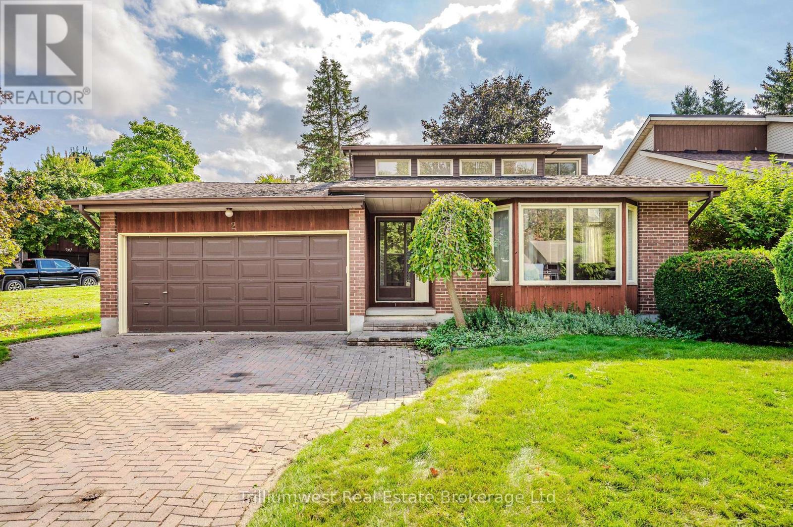 2 Pickwick Place, Guelph, Ontario  N1H 7V8 - Photo 2 - X12489836