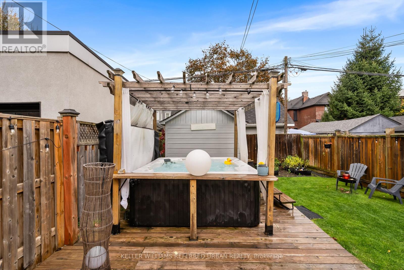 87 Fourth Street, Toronto, Ontario  M8V 2Y4 - Photo 32 - W12488026