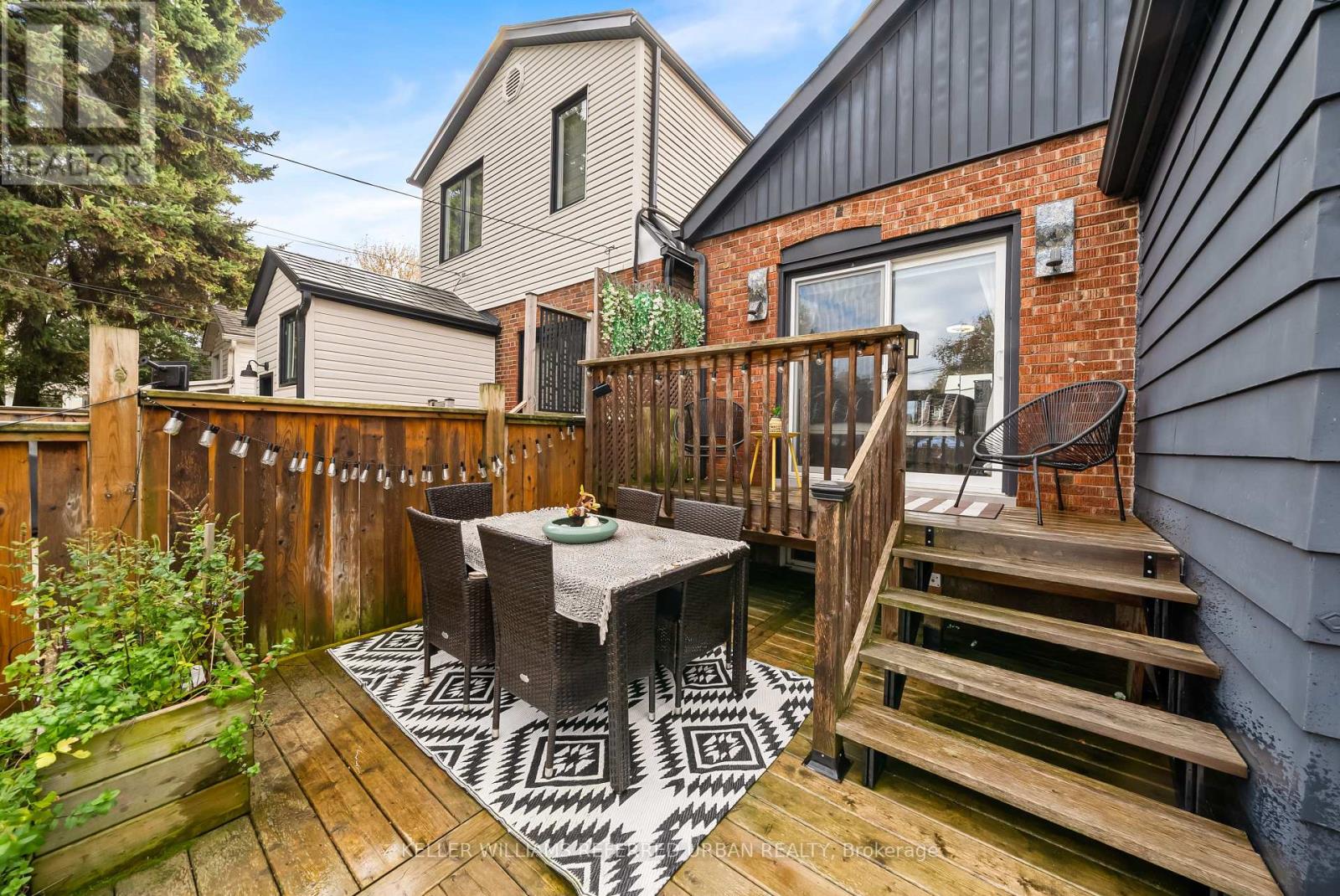 87 Fourth Street, Toronto, Ontario  M8V 2Y4 - Photo 25 - W12488026