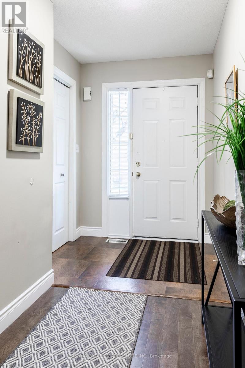 37 - 10 Cadham Boulevard, Hamilton, Ontario  L8W 3X6 - Photo 4 - X12381906