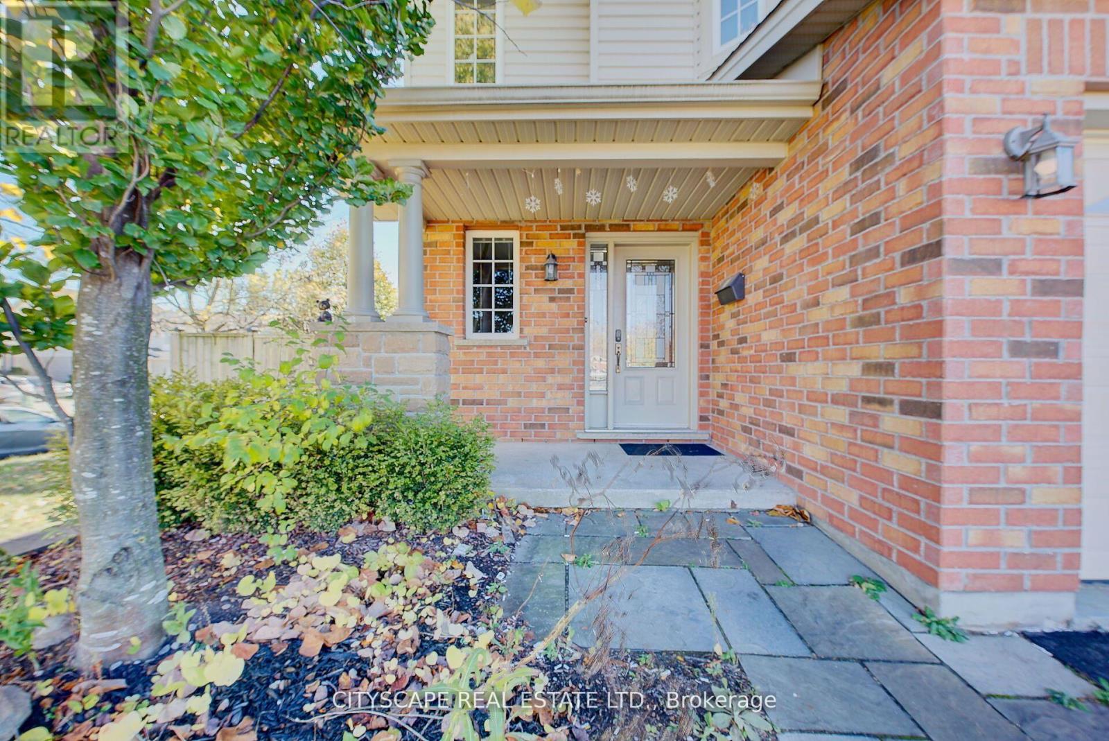 481 Marconi Boulevard, London East, Ontario  N5V 5E7 - Photo 3 - X12337577