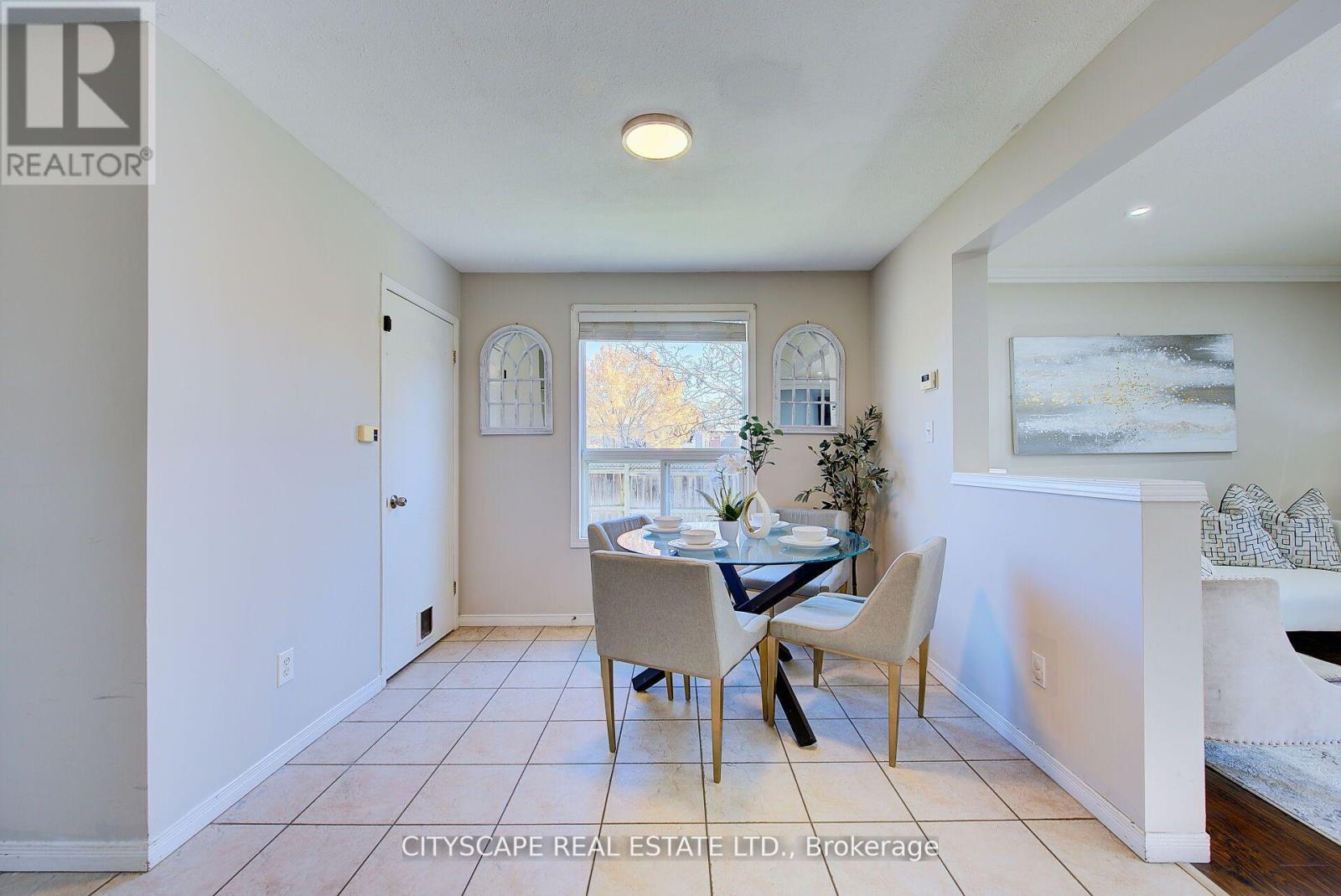 481 Marconi Boulevard, London East, Ontario  N5V 5E7 - Photo 5 - X12337577