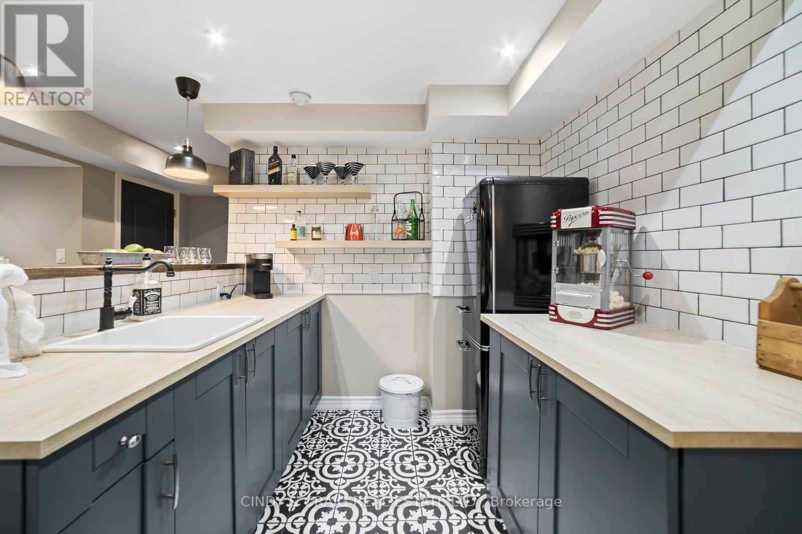 53 Mikayla Crescent, Whitby, Ontario  L1M 2J1 - Photo 21 - E12488824