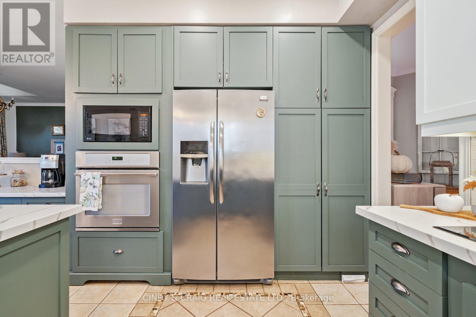 53 Mikayla Crescent, Whitby, Ontario  L1M 2J1 - Photo 10 - E12488824