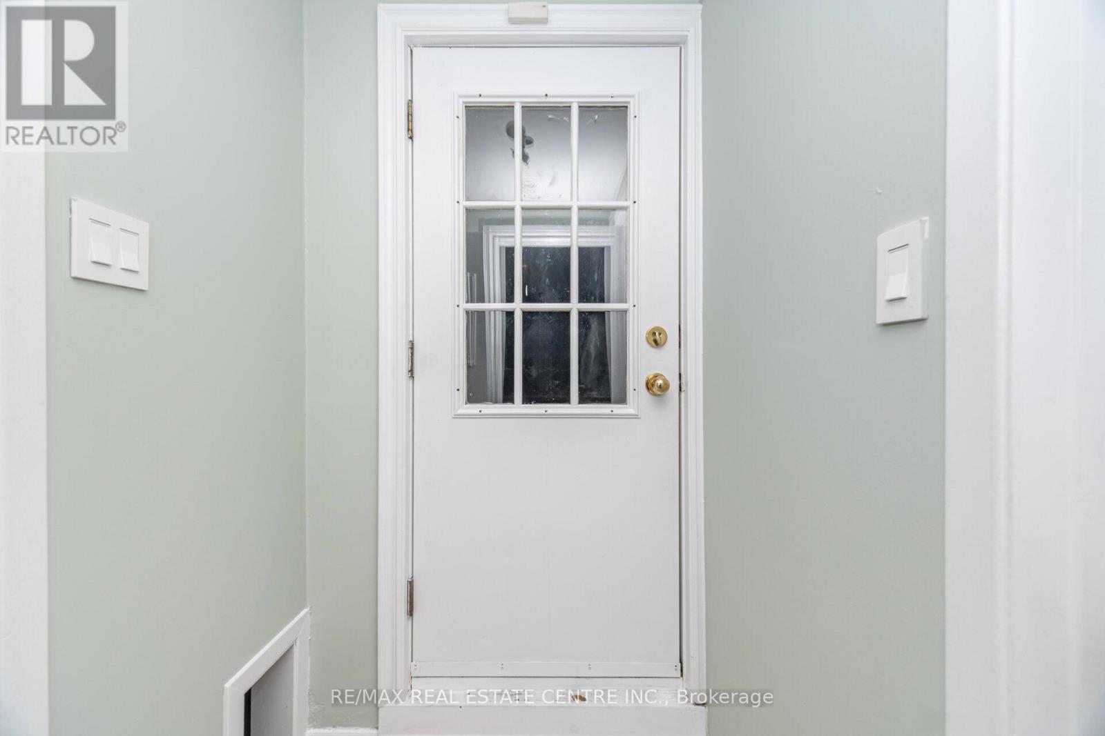 5288 Mericourt Road, Burlington (Appleby), Ontario  L7L 3R3 - Photo 13 - W12487896