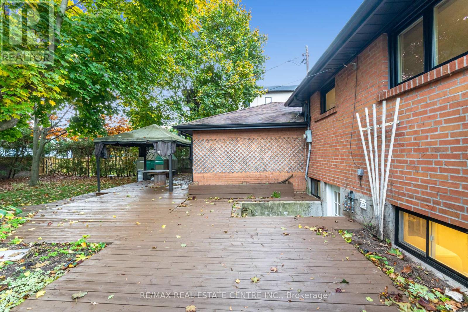 5288 Mericourt Road, Burlington (Appleby), Ontario  L7L 3R3 - Photo 7 - W12487896