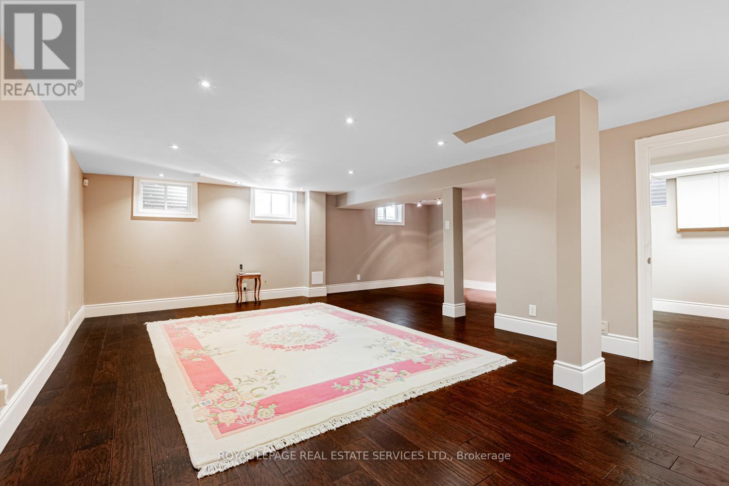 5 Harrowby Court, Toronto, Ontario  M9B 3H3 - Photo 37 - W12488370