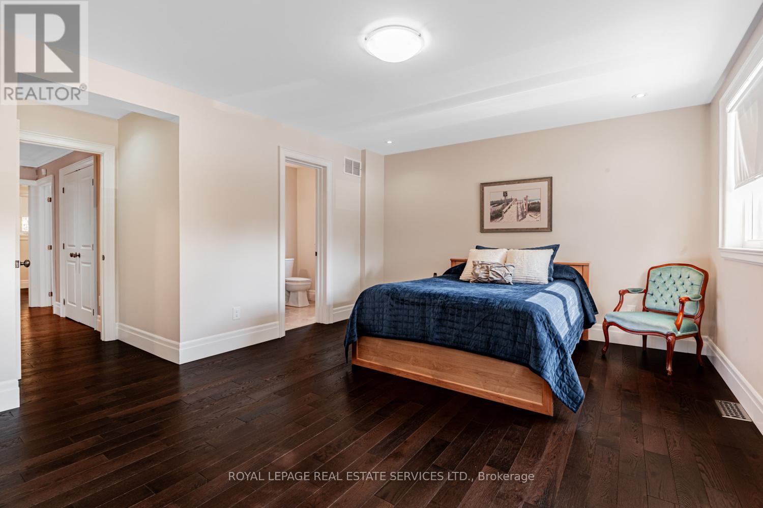 5 Harrowby Court, Toronto, Ontario  M9B 3H3 - Photo 29 - W12488370