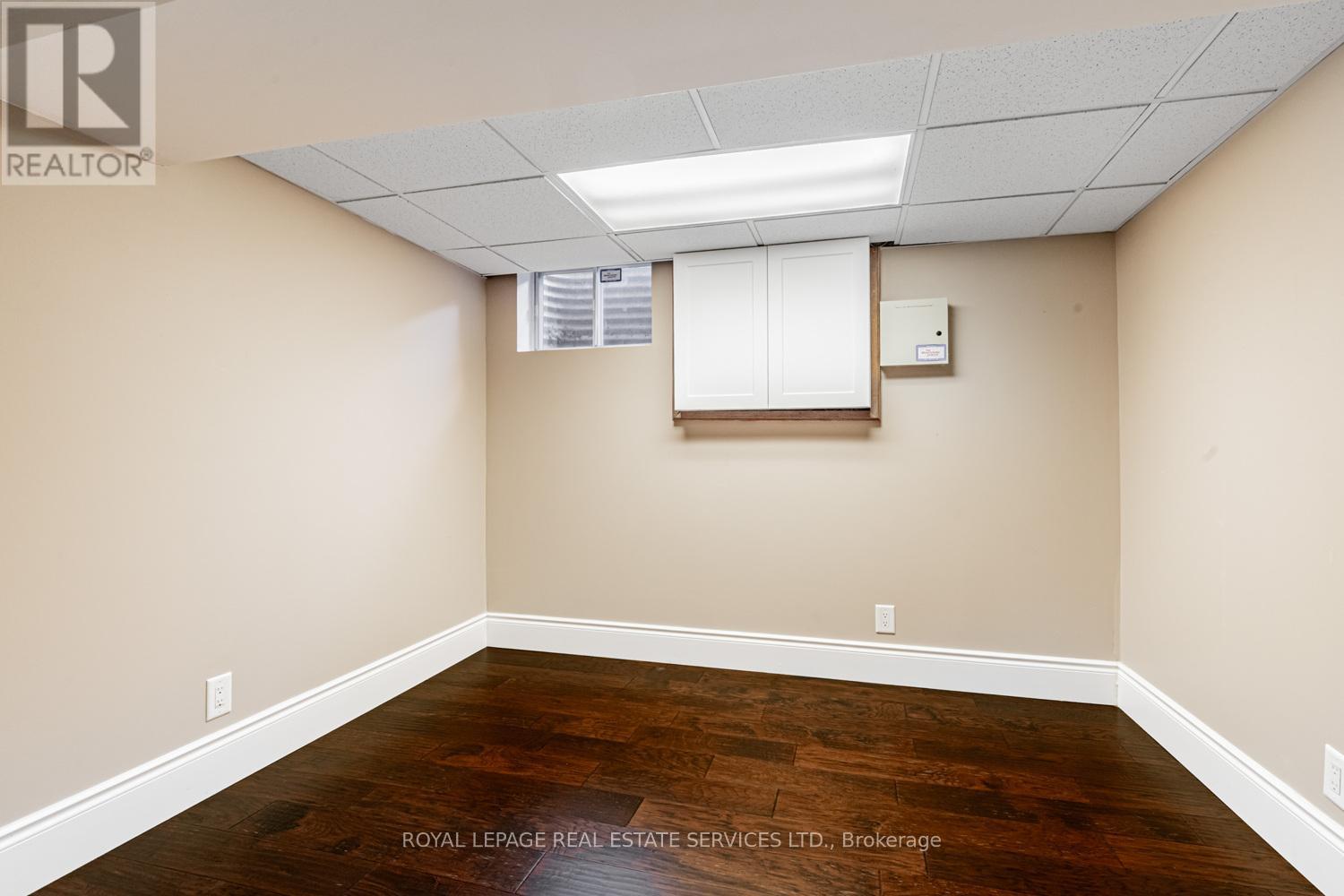 5 Harrowby Court, Toronto, Ontario  M9B 3H3 - Photo 39 - W12488370