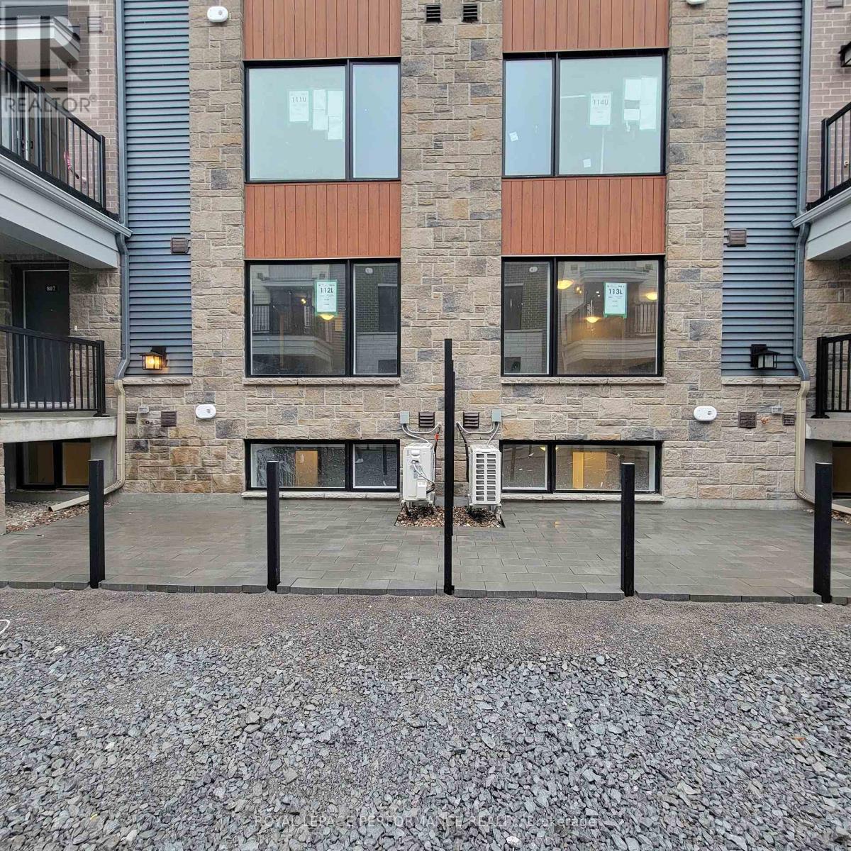 807 Arcadian Private, Ottawa, Ontario  K2T 0R8 - Photo 23 - X12445346