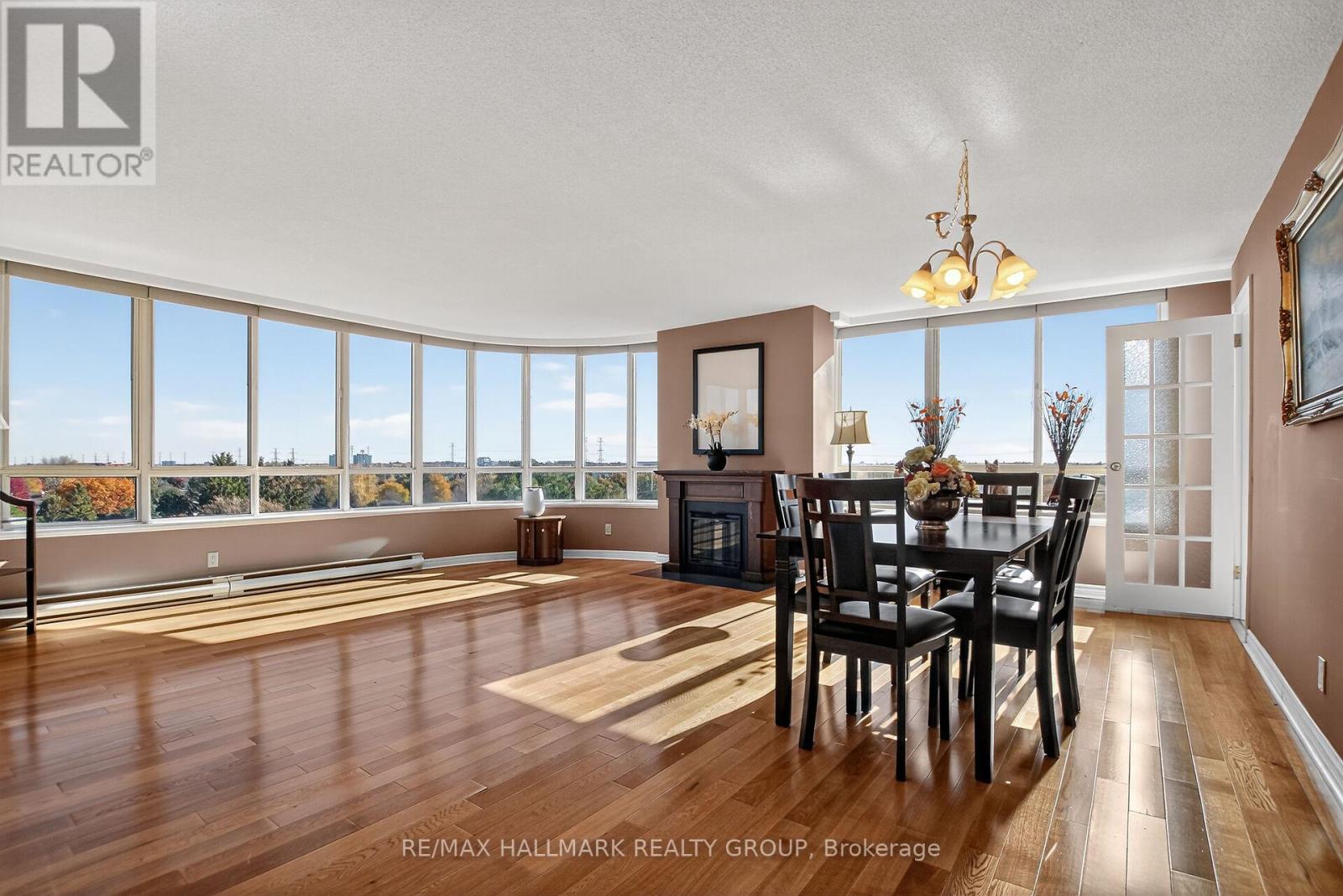 606 - 100 Grant Carman Drive, Ottawa, Ontario  K2E 8B8 - Photo 10 - X12486440