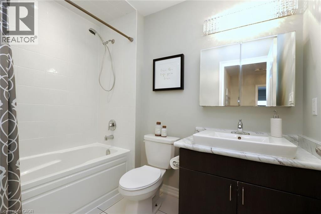 66 Daylily Lane, Kitchener, Ontario  N2R 0L7 - Photo 24 - 40784245