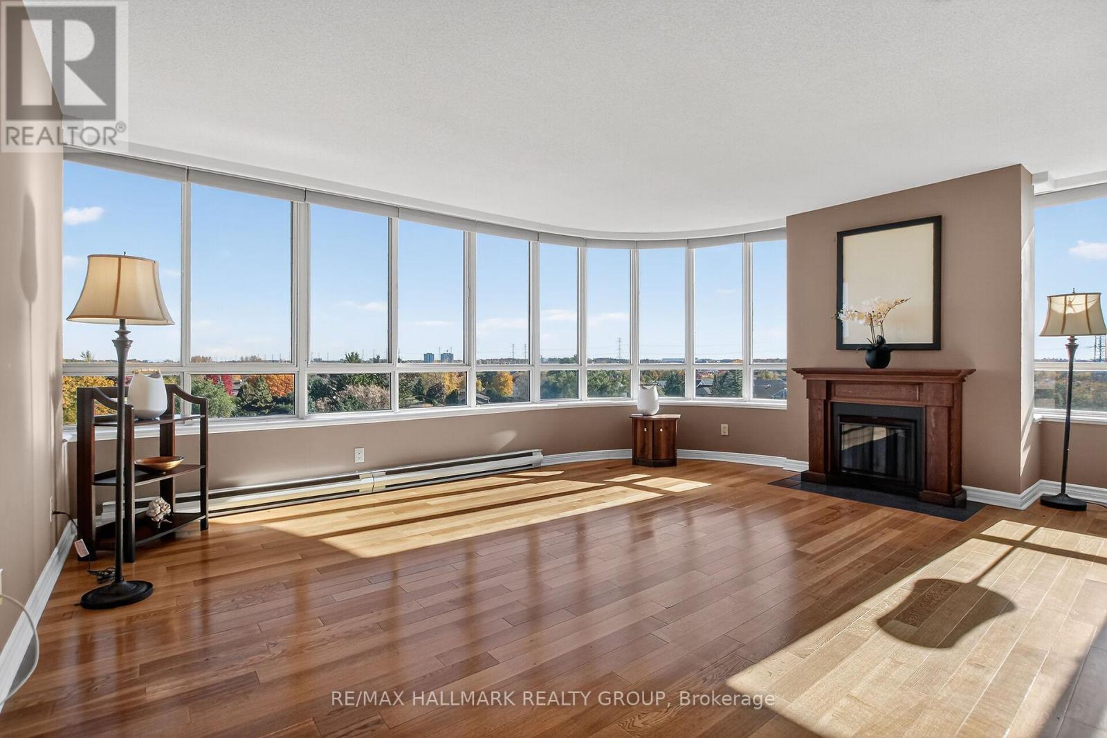 606 - 100 Grant Carman Drive, Ottawa, Ontario  K2E 8B8 - Photo 11 - X12486440