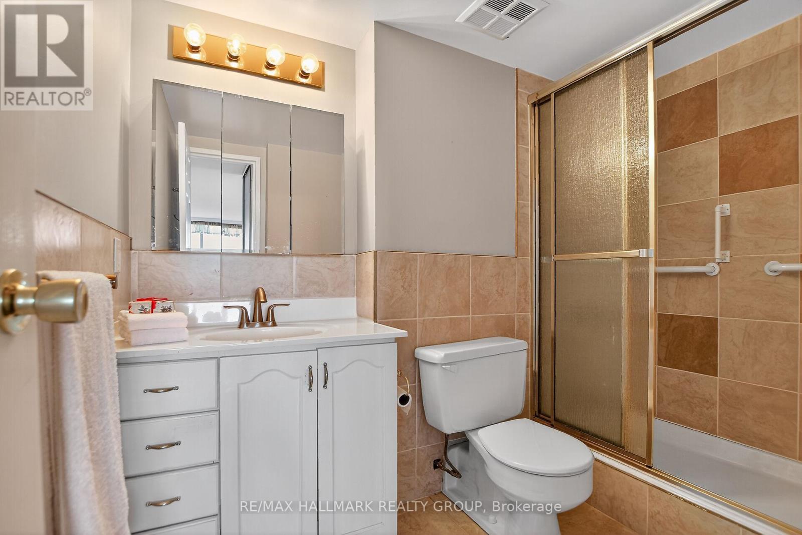 606 - 100 Grant Carman Drive, Ottawa, Ontario  K2E 8B8 - Photo 27 - X12486440