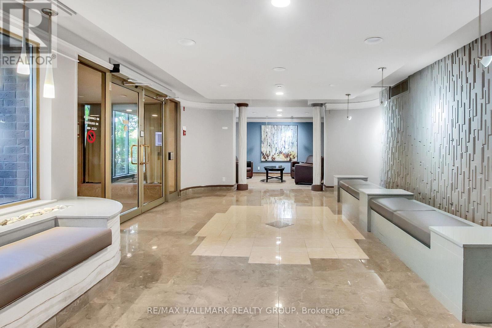 606 - 100 Grant Carman Drive, Ottawa, Ontario  K2E 8B8 - Photo 4 - X12486440