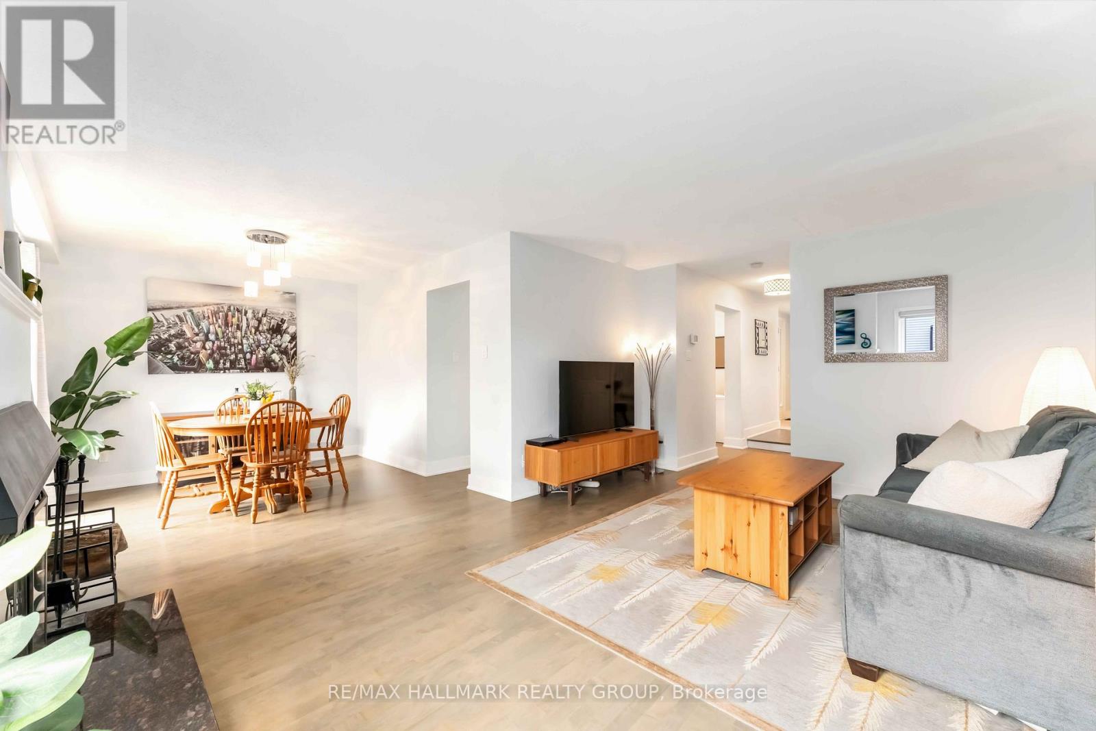 1655 Des Broussailles Terrace, Ottawa, Ontario  K1C 5S7 - Photo 6 - X12488206