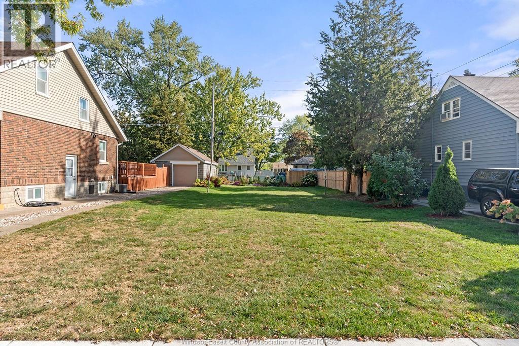 1784 Francois Road, Windsor, Ontario  N8Y 4M2 - Photo 3 - 25027534