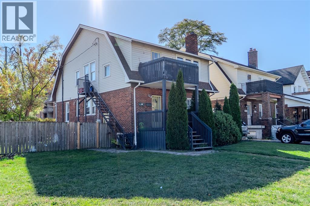 195-97 Hanna Street East, Windsor, Ontario  N8X 2N3 - Photo 2 - 25027420