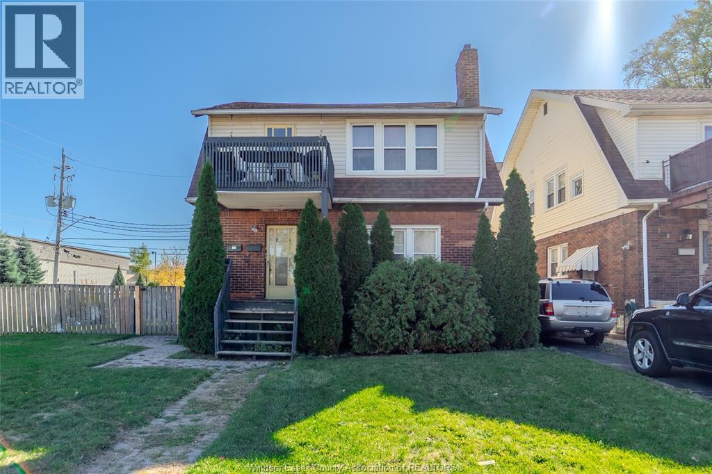 MLS# 25027419: 195-97 Hanna STREET East, Windsor, Canada