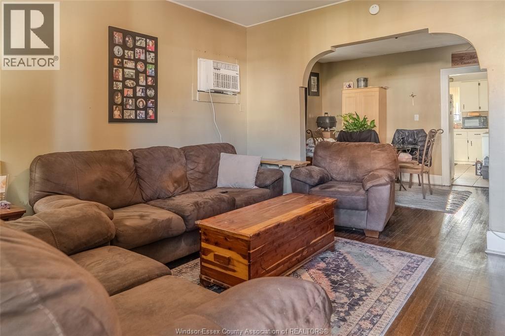 1557 Goyeau Street, Windsor, Ontario  N8X 3L3 - Photo 4 - 25027416