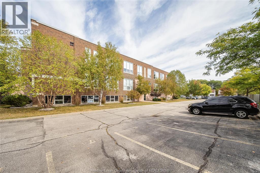 5955 Ontario Unit# 302, Windsor, Ontario  N8S 1W6 - Photo 37 - 25027202