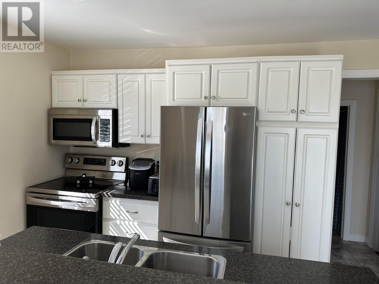 47 Oak Drive, Charlottetown, Prince Edward Island  C1A 6T6 - Photo 6 - 202526883