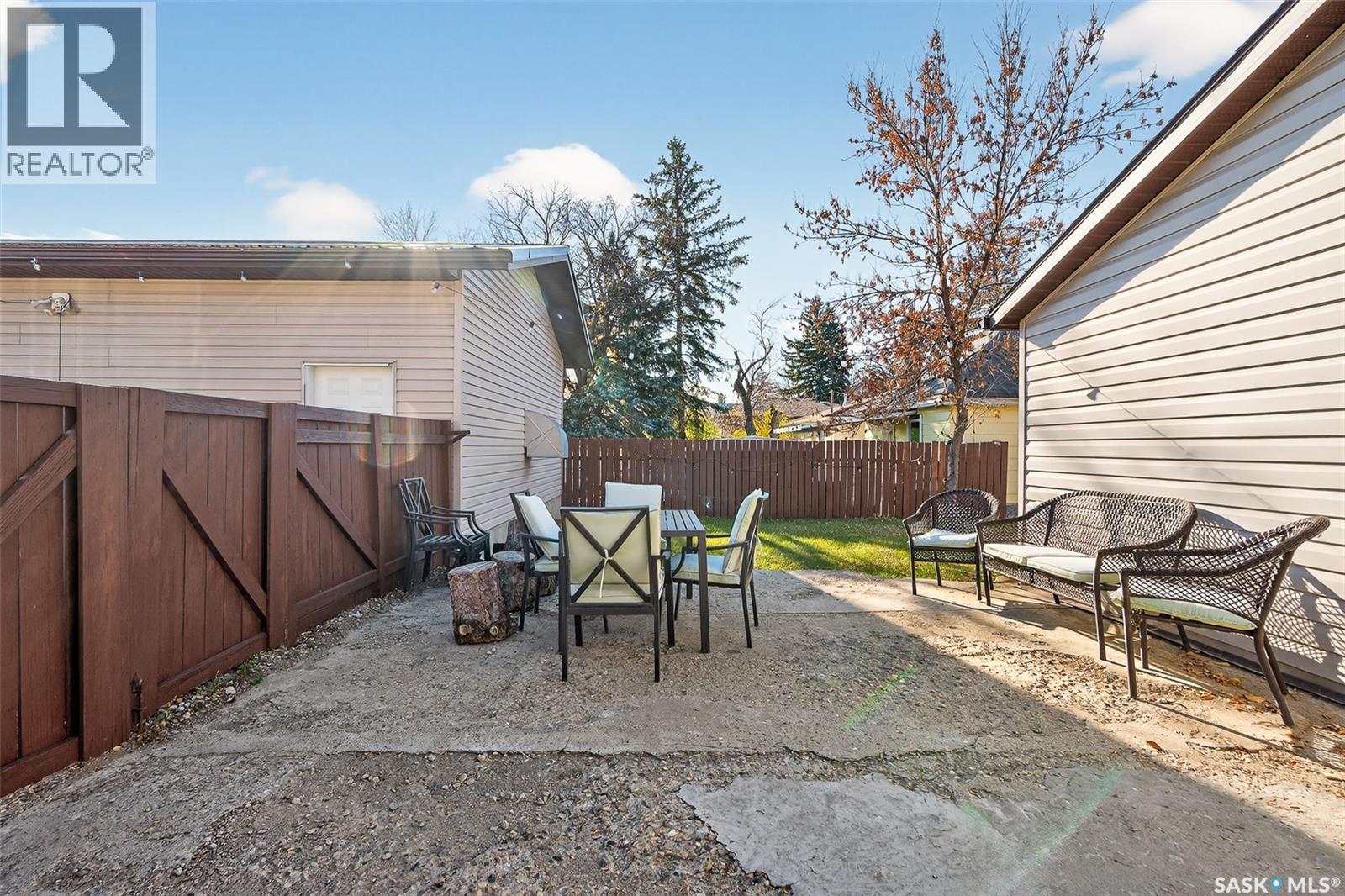 1143 6th Avenue Nw, Moose Jaw, Saskatchewan  S6H 4A7 - Photo 36 - SK021844